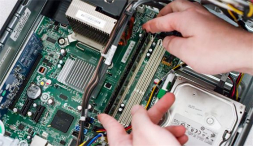 重新安裝或更換記憶體條